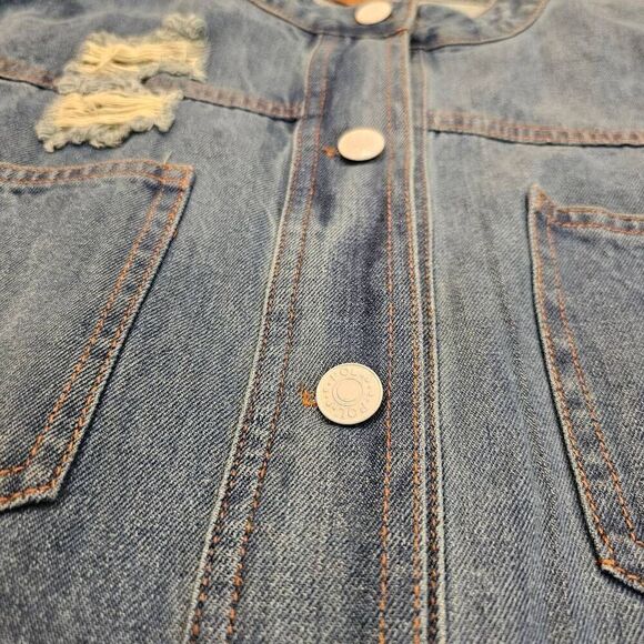 Pol Women's Distressed Denim Size Medium Jean Jacket - Picture 2 of 14